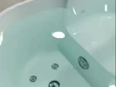 Ladodo Acrylic Single Massage Bathtub 8 Whirlpool Jets Spa Steam Shower Combination