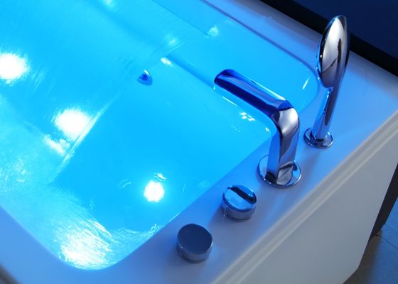 Luxurious Spa Massage Bathtub with Waterfall Steps